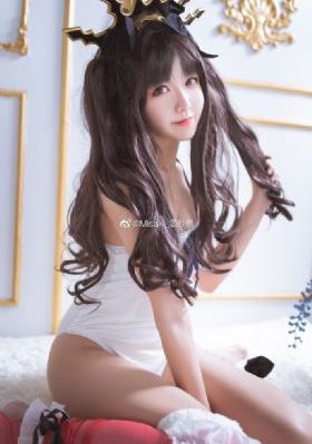 善良秘书的目的