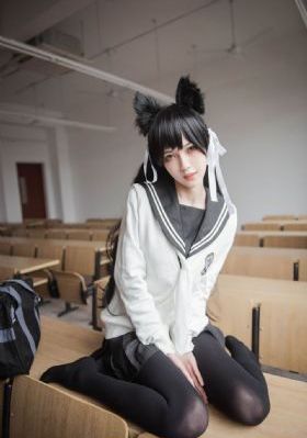莫妮卡贝鲁奇情事